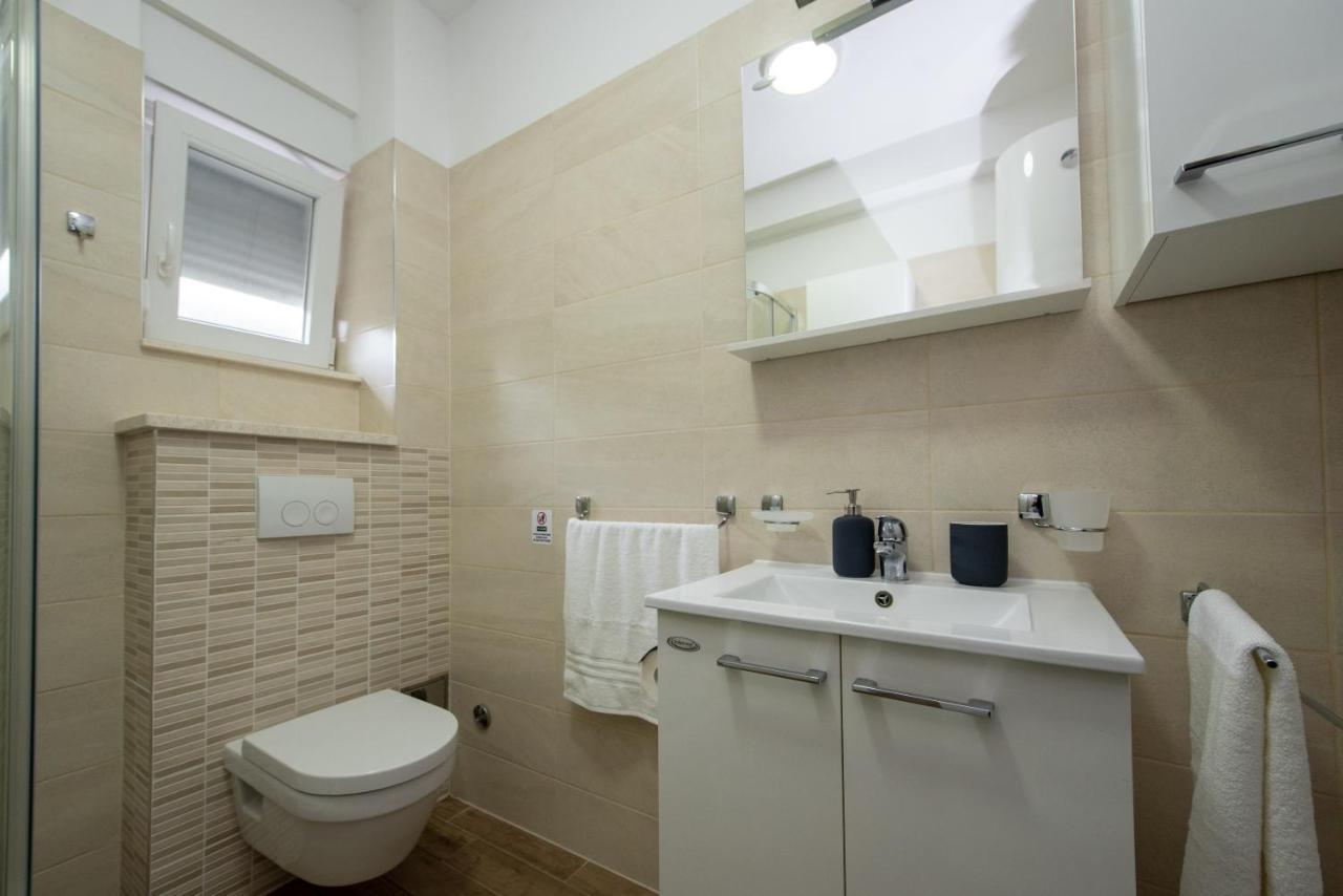 Apartment Miss Tina Τρογκίρ Εξωτερικό φωτογραφία